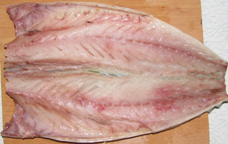 Запеченная рыба с картошкой в духовке 2 470x298 Запеченная рыба с картошкой в духовке