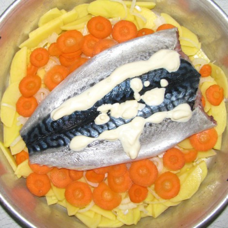 Запеченная рыба с картошкой в духовке 10 470x470 Запеченная рыба с картошкой в духовке