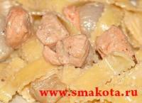 Рецепт тальятелле с лососем, сливочным соусом и жареными гребешками