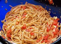 Спагетти салат с овощами