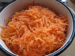 Острая закуска из моркови