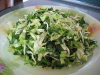 Диетический салат из капусты (морской и белокочанной)
