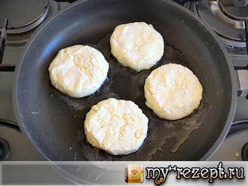 Сырники из творога рецепт с фото пошагово
