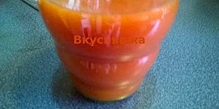 Вкусный полезный супчик из сельдерея - томатный сок