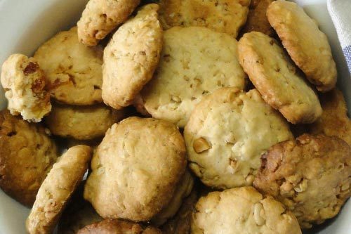 Вкусное печенье с орехами