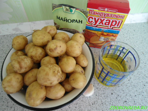 Ингредиенты для приготовления молодого картофеля в панировке