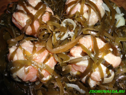 Приготовим салат из морской капусты «Прибой»