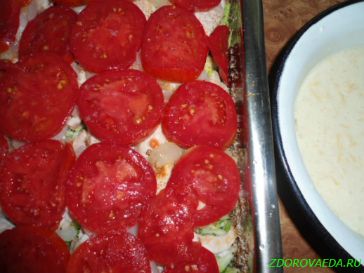 Запеканка из кабачков с помидорами и сыром