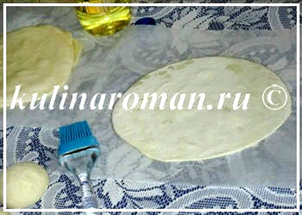 Постное вытяжное тесто для плацинд, вертут (молдавский рецепт)