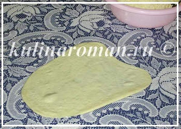 Постное вытяжное тесто для плацинд, вертут (молдавский рецепт)